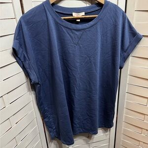 NWT Como Vintage Solid Tee